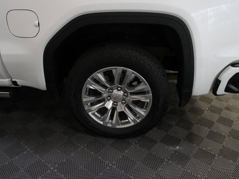 Used 2025 GMC Sierra 1500 Denali w/ Technology Package image 9