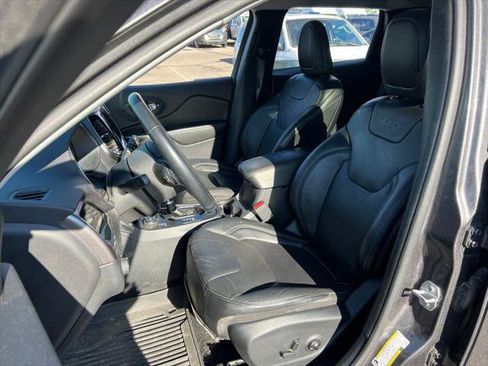 Certified 2020 Jeep Cherokee Limited AWD/4WD image 18