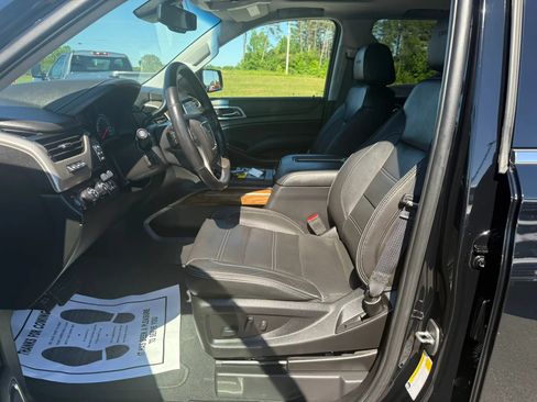 Used 2019 GMC Yukon Denali w/ Denali Ultimate Package AWD/4WD image 7