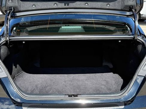 Used 2025 Toyota Camry SE image 29