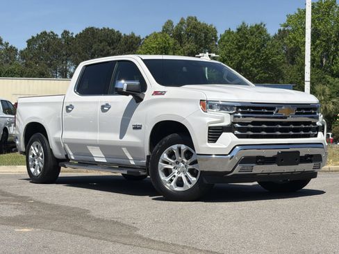 Used 2025 Chevrolet Silverado 1500 LTZ w/ LTZ Premium Texas Edition AWD/4WD image 2