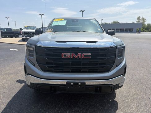 Used 2023 GMC Sierra 1500 Pro w/ Pro Value Package image 3