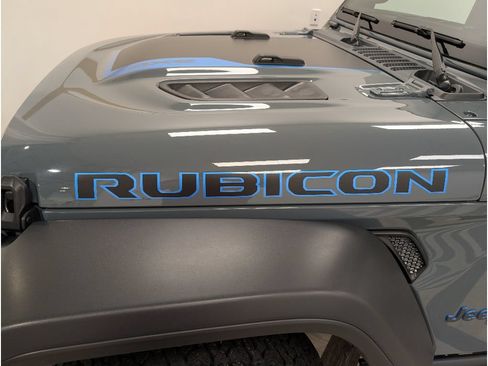 Used 2024 Jeep Wrangler Unlimited Rubicon 4xe AWD/4WD image 6
