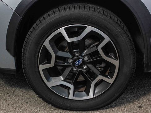 Used 2016 Subaru Crosstrek 2.0i Limited image 10