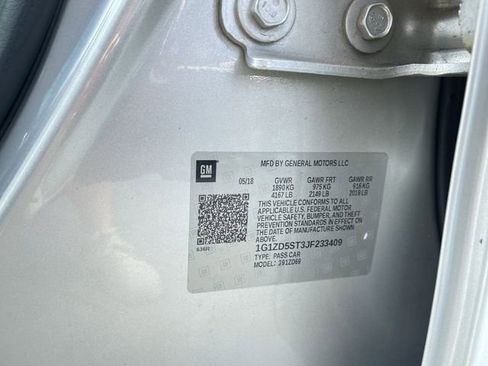 Used 2018 Chevrolet Malibu LT w/ Redline Edition image 34