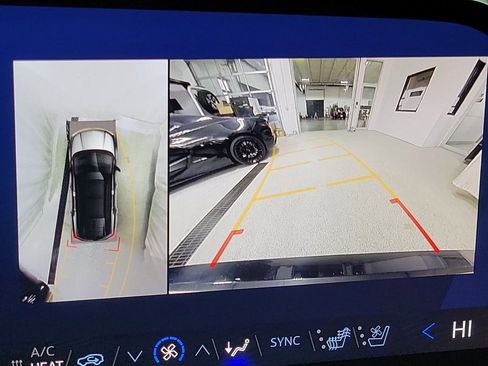 Certified 2024 Chevrolet Blazer EV RS image 13