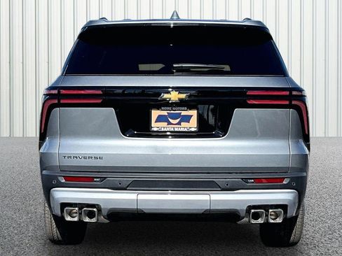 New 2026 Chevrolet Traverse LT w/ Driver Confidence Package image 8