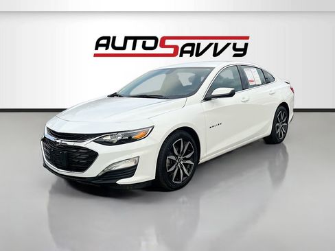 Used 2020 Chevrolet Malibu RS image 3