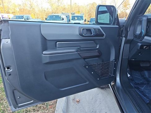 Certified 2024 Ford Bronco Black Diamond image 27