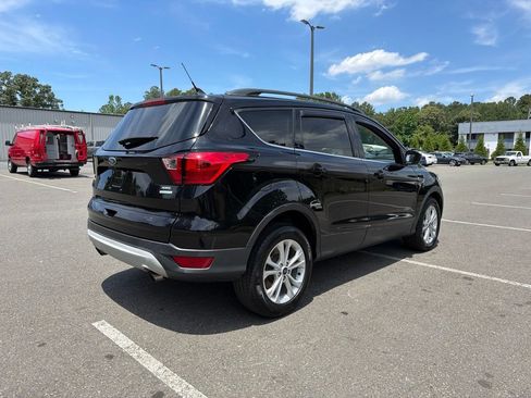 Used 2019 Ford Escape SEL FWD image 5