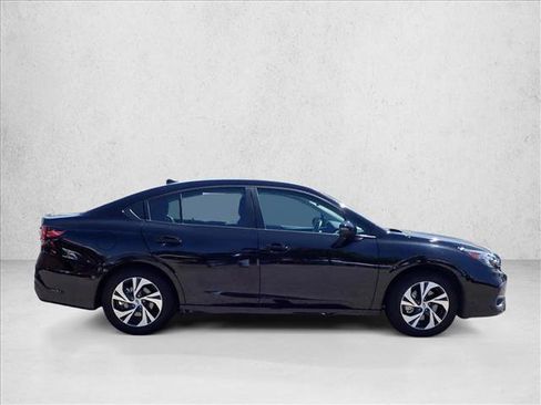 Used 2025 Subaru Legacy Premium AWD/4WD image 5