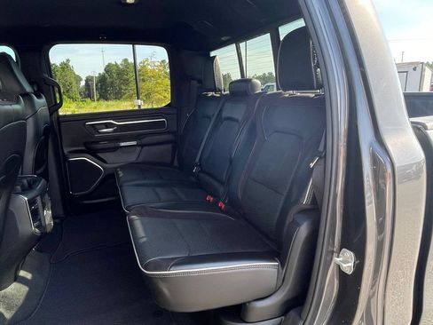 Used 2024 RAM 1500 Laramie AWD/4WD image 42