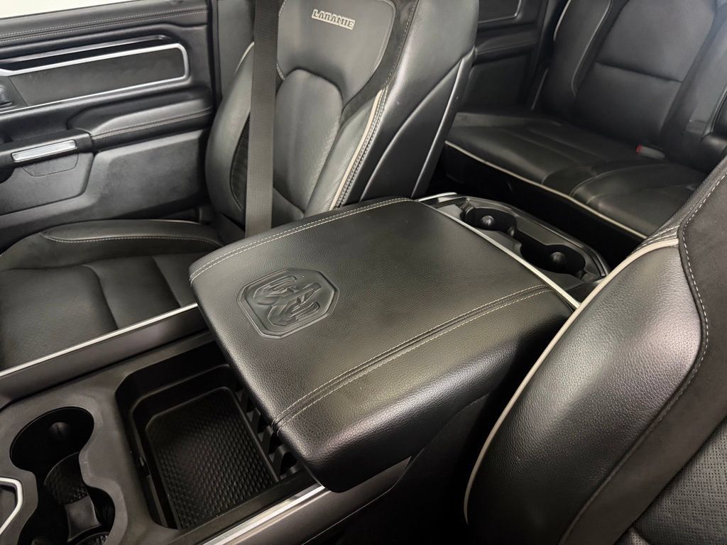 Used 2021 RAM 1500 Laramie w/ Sport Appearance Package AWD/4WD image 30