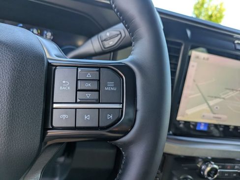 New 2026 Ford F250 Platinum w/ Tremor Off-Road Package AWD/4WD image 32
