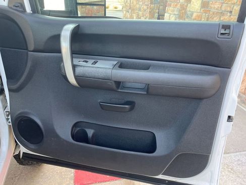 Used 2009 Chevrolet Silverado 3500 LT w/ Exterior Plus Package image 14