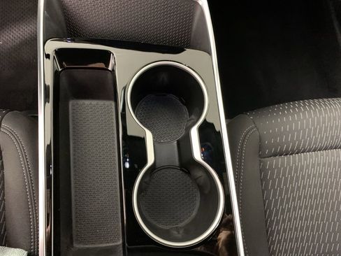 Used 2025 Chevrolet Equinox LT image 25