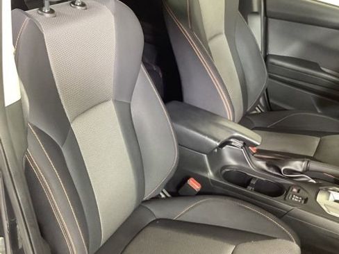 Used 2021 Subaru Crosstrek 2.0i Premium w/ Moonroof Package image 19