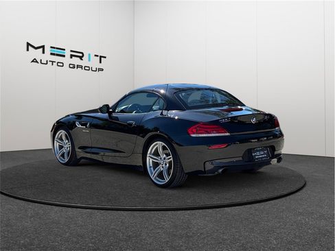 Used 2015 BMW Z4 sDrive35i image 7
