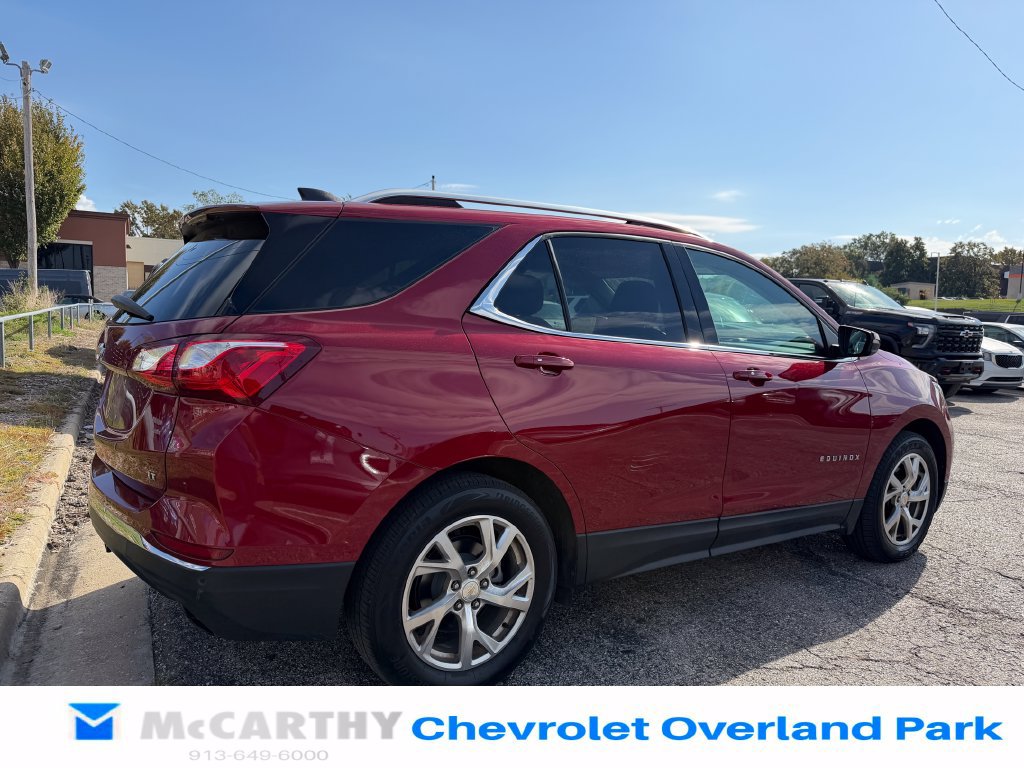 Used 2019 Chevrolet Equinox LT w/ Sun & Navigation Package FWD image 3
