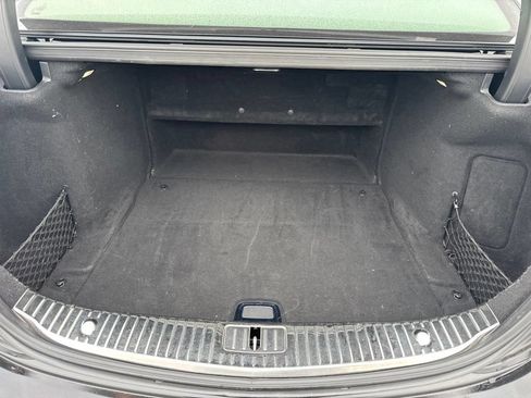 Used 2020 Mercedes-Benz S 560 Sedan image 19