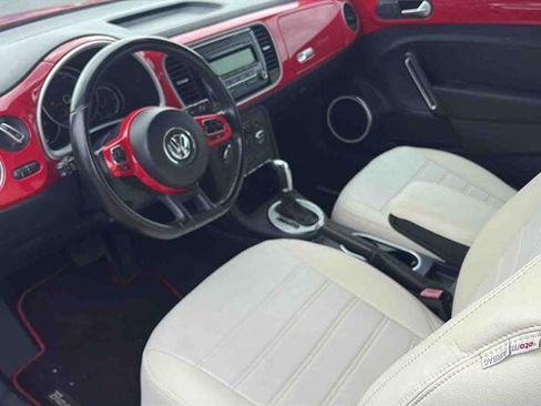 Used 2015 Volkswagen Beetle 1.8T image 10