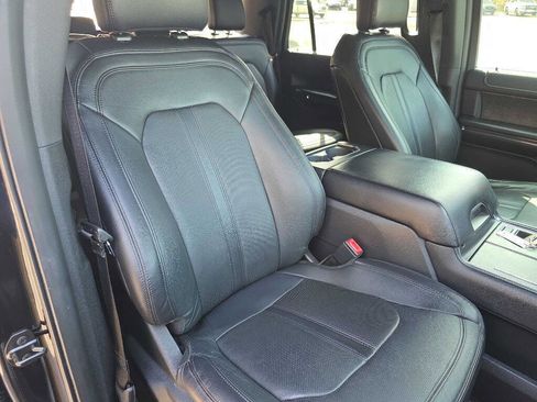 Used 2019 Ford Expedition Max Limited image 26