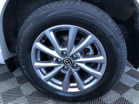 Used 2025 MAZDA CX-5 AWD 2.5 S w/ Preferred Package image 17