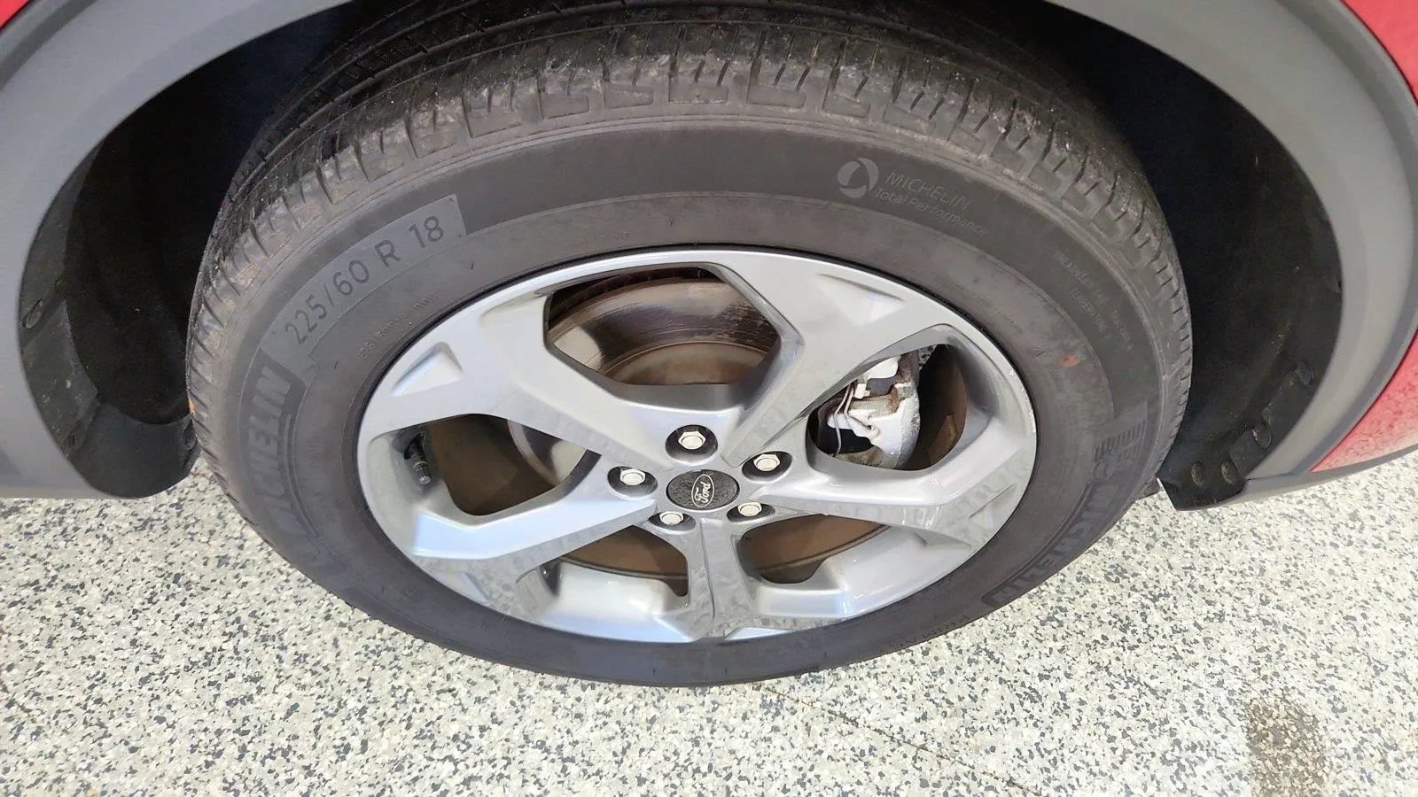 Used 2025 Ford Escape ST-Line FWD image 30