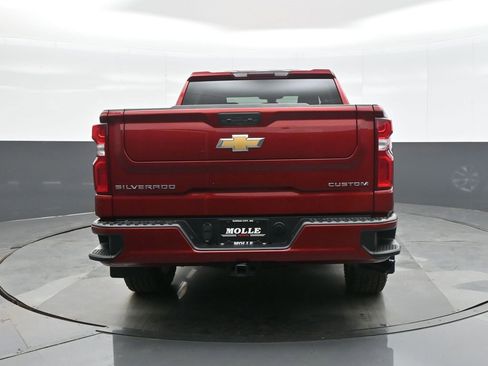 Used 2022 Chevrolet Silverado 1500 Custom w/ Safety Confidence Package image 6