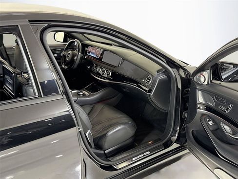 Used 2015 Mercedes-Benz S 65 AMG Sedan image 33