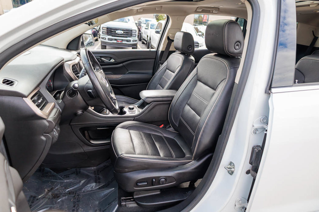 Used 2020 GMC Acadia Denali AWD/4WD image 22