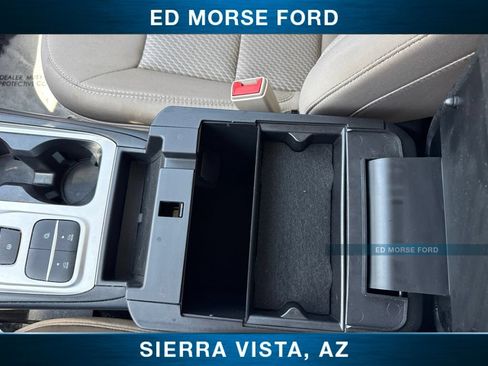 Used 2022 Ford Explorer XLT RWD image 31