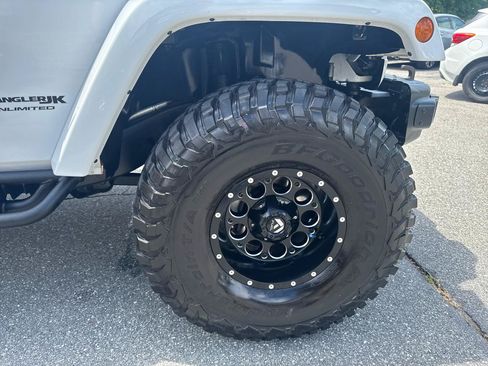Used 2018 Jeep Wrangler Unlimited Sport AWD/4WD image 20