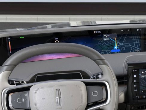 New 2025 Lincoln Nautilus Reserve image 13