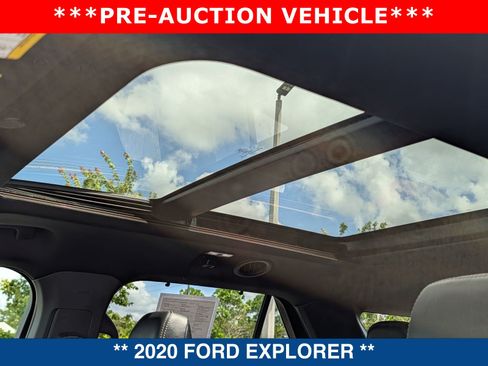 Used 2020 Ford Explorer Limited w/ Class III Trailer Tow Package RWD image 27