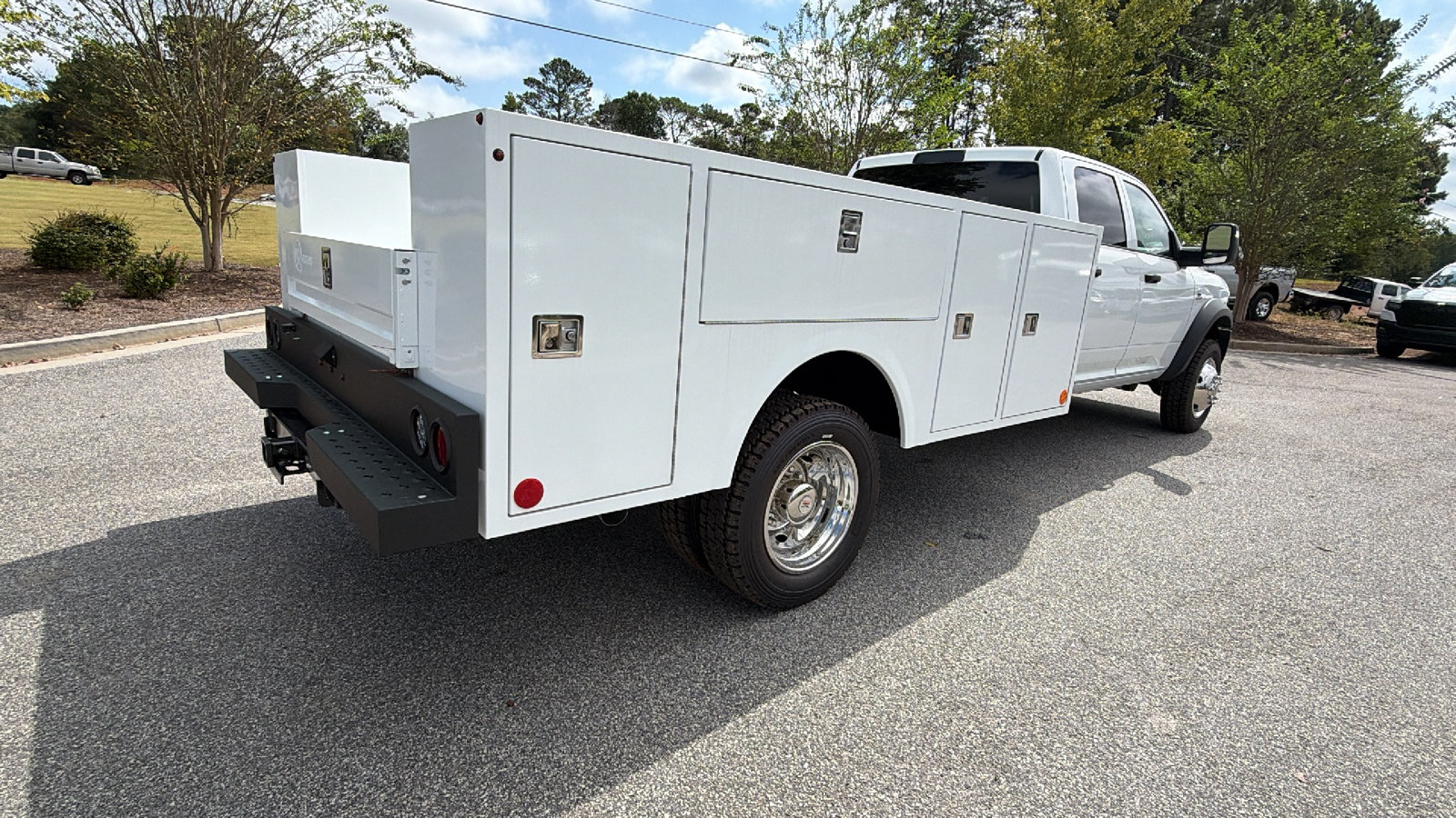 New 2026 RAM 4500 Tradesman w/ Chrome Appearance Group AWD/4WD image 8