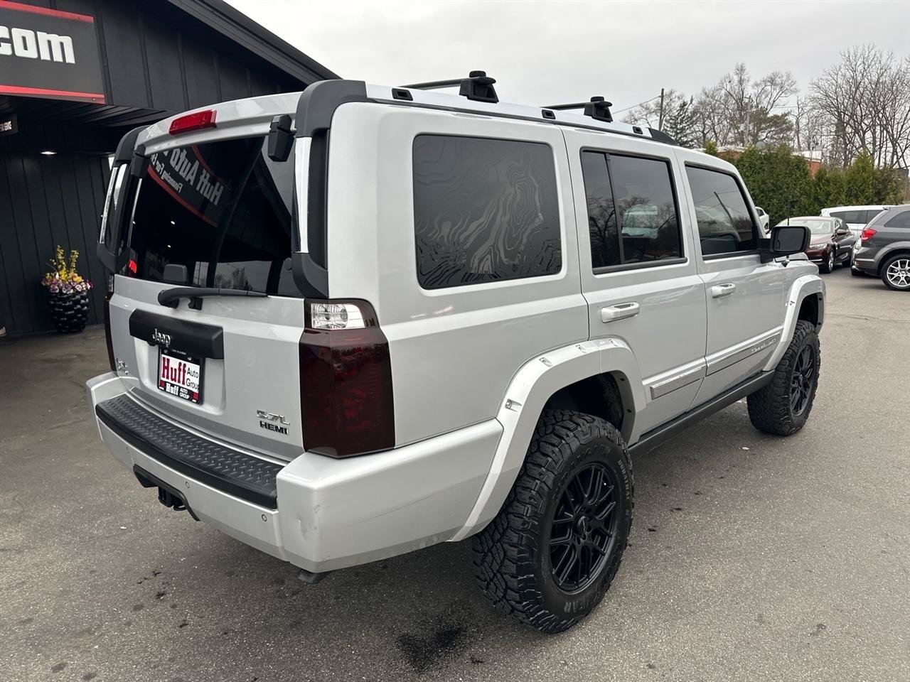Used 2006 Jeep Commander Limited AWD/4WD image 6