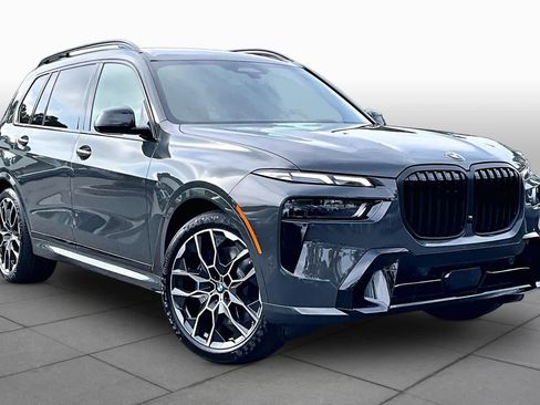 New 2027 BMW X7 xDrive40i w/ Executive Package AWD/4WD image 2