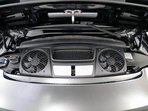 Used 2014 Porsche 911 Carrera image 33