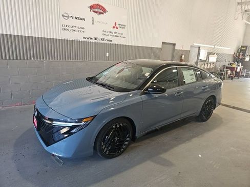 New 2026 Nissan Sentra SR w/ SR All Weather Package FWD image 7