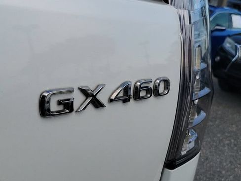 Used 2019 Lexus GX 460 Premium w/ Premium Package AWD/4WD image 8