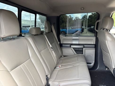 Used 2016 Ford F150 XLT w/ Equipment Group 302A Luxury AWD/4WD image 29