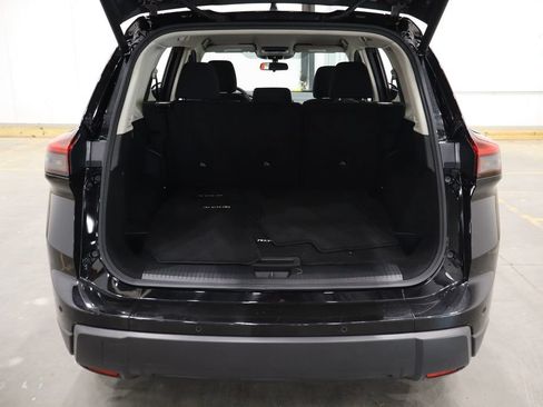 Used 2024 Nissan Rogue SV FWD image 13