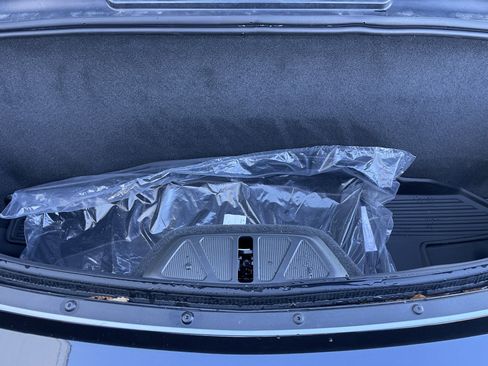 Used 2024 Chevrolet Corvette Stingray Premium Conv w/ Stealth Interior Trim Package image 31