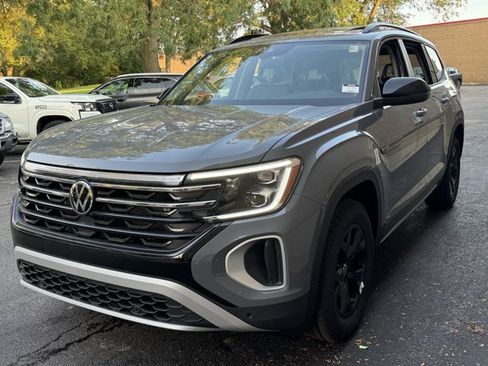 New 2026 Volkswagen Atlas Peak Edition AWD/4WD image 29