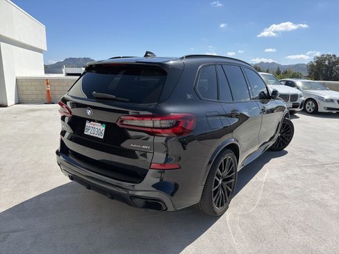 Used 2020 BMW X5 xDrive40i w/ M Sport Package image 4