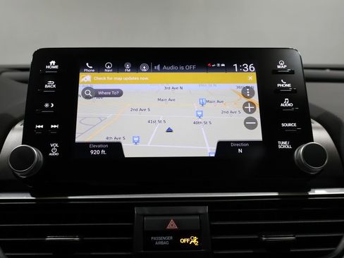 Used 2018 Honda Accord Touring image 29