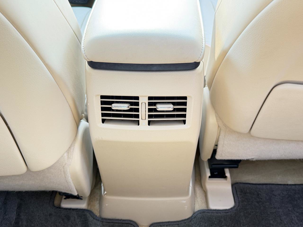 Used 2012 Lexus RX 450h AWD w/ Premium Pkg image 31