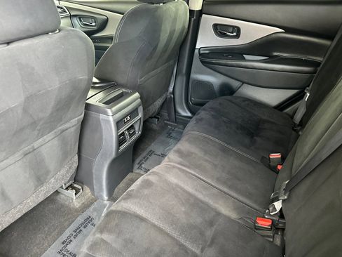 Used 2023 Nissan Murano S image 14