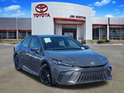 Used 2025 Toyota Camry SE